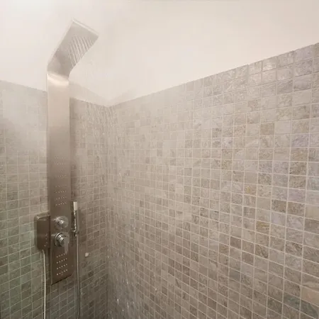Appartement Luxury Jacuzzi Escape Poetto - By Domorent Quartu SantʼElena